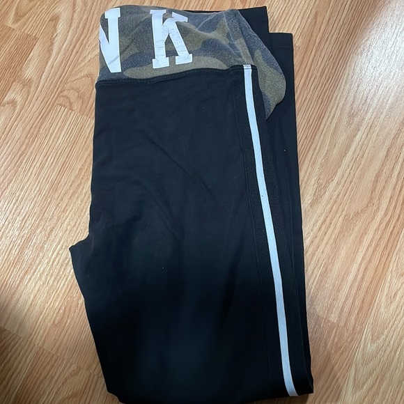 PINK Victoria Secret Leggings - Picture 4 of 5